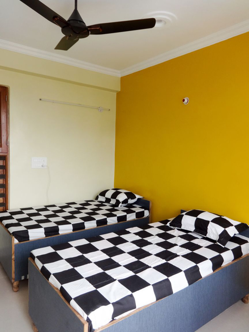 Virat mansion Non AC Room